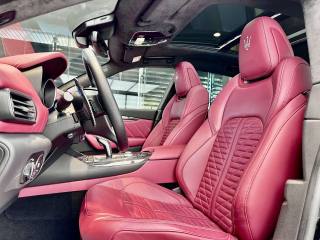 MASERATI Levante usata, con Fendinebbia