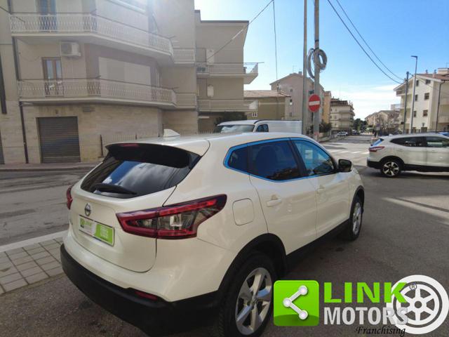 NISSAN Qashqai usata, con Fendinebbia