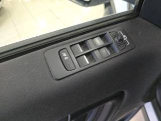 LAND ROVER Discovery Sport usata, con Sedile posteriore sdoppiato