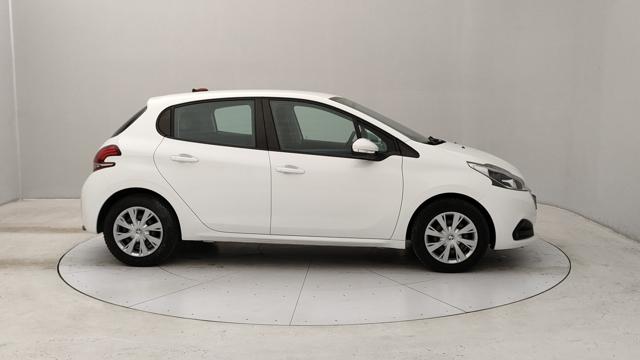 PEUGEOT 208 usata, con Autoradio