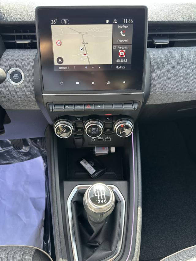 RENAULT Clio usata, con Climatizzatore
