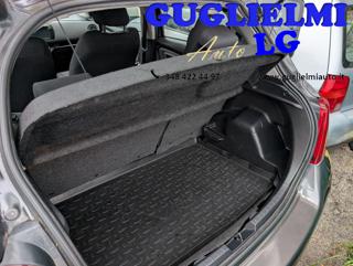 TOYOTA Yaris usata, con Volante in pelle