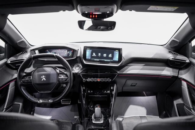 PEUGEOT 208 usata, con Sensore di pioggia