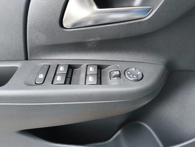 OPEL Corsa usata, con Chiusura centralizzata