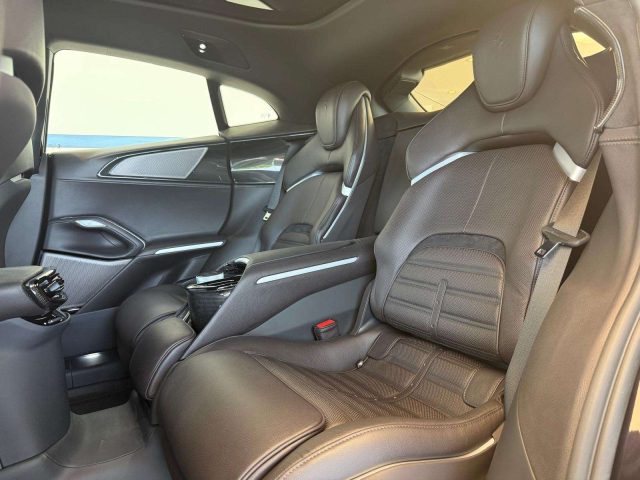 FERRARI Purosangue usata, con ESP