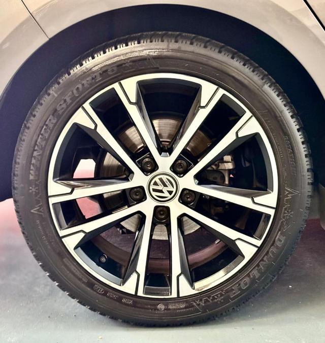 VOLKSWAGEN Golf usata, con Vetri oscurati