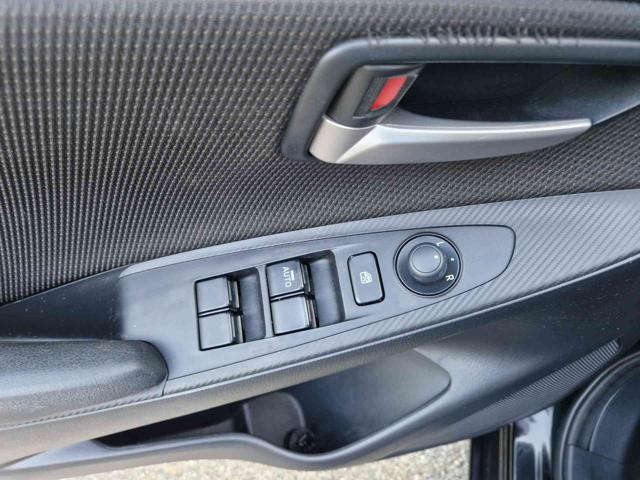 MAZDA 2 usata, con Fari LED