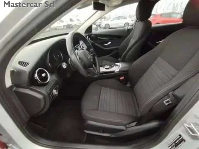 MERCEDES-BENZ C 200 usata, con Cruise Control