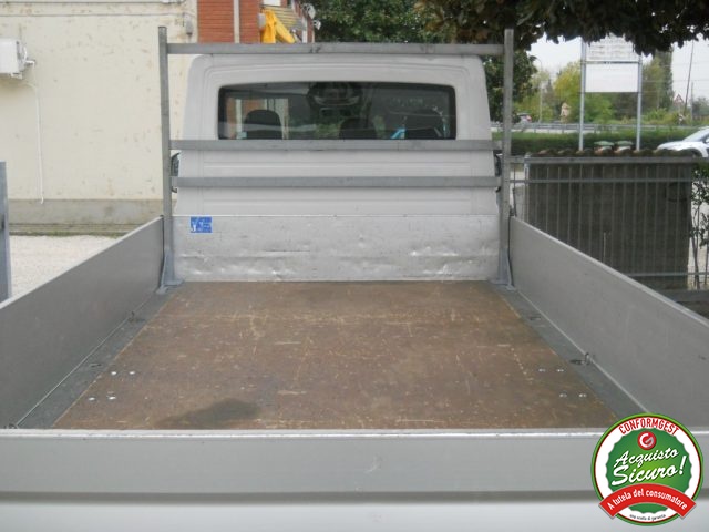 VOLKSWAGEN Crafter usata 14