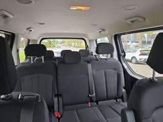 HYUNDAI Staria usata, con Park Distance Control