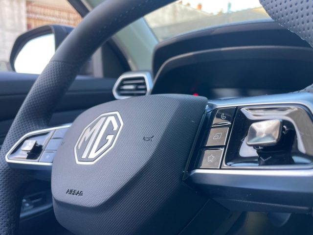 MG ZS usata, con Controllo trazione
