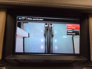 LAND ROVER Discovery usata, con USB