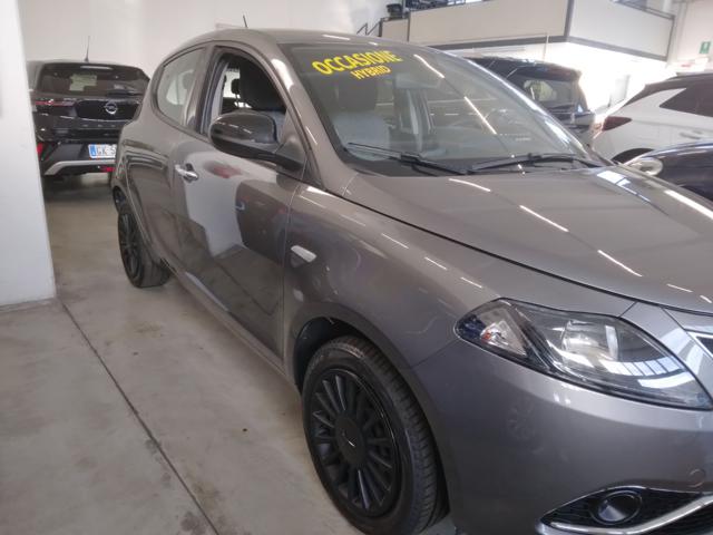 LANCIA Ypsilon usata, con Airbag
