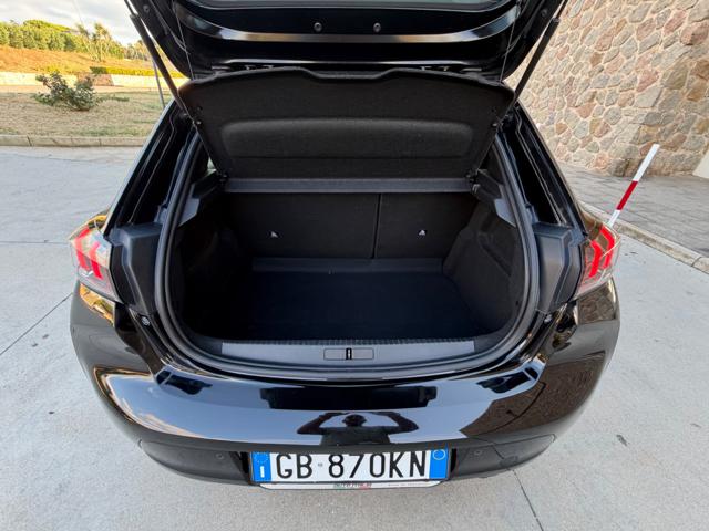 PEUGEOT 208 usata, con USB