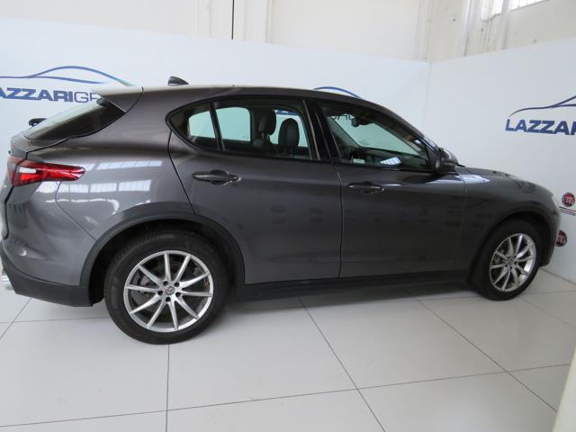 ALFA ROMEO Stelvio usata, con Autoradio
