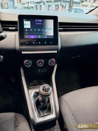 RENAULT Clio usata 21