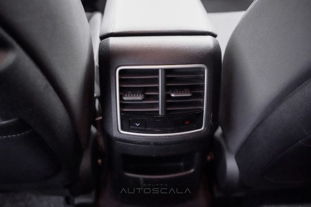 KIA Sportage usata, con Sensori di parcheggio posteriori