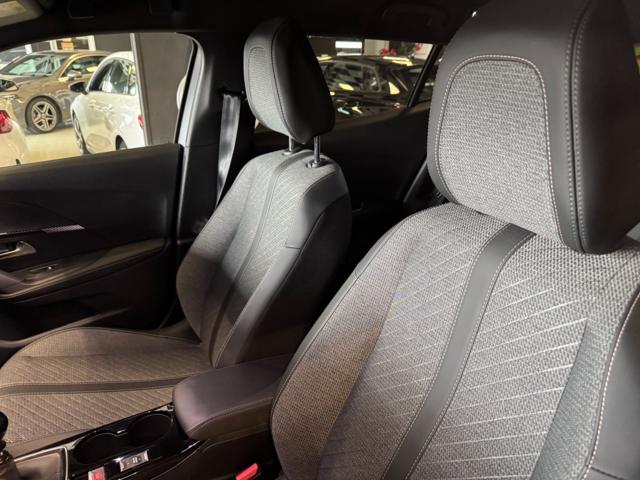 PEUGEOT 2008 usata, con Cerchi in lega