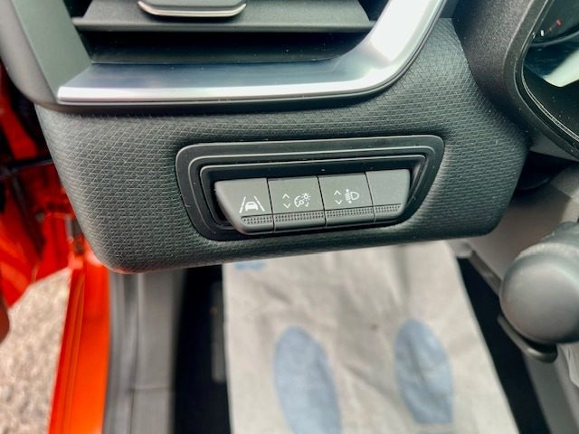 RENAULT Clio usata, con Sensore di luce