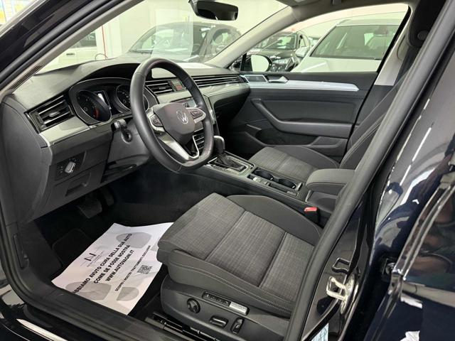 VOLKSWAGEN Passat Variant usata, con Sensore di pioggia