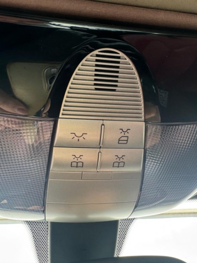 MERCEDES-BENZ SLK 200 usata 16