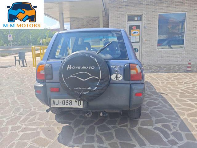 TOYOTA RAV 4 usata, con Specchietti laterali elettrici