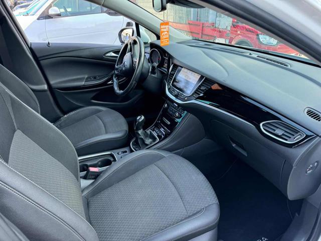OPEL Astra usata, con Controllo trazione
