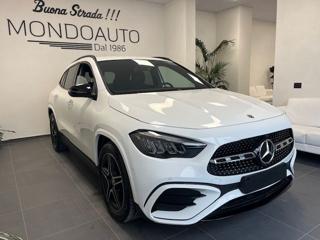 MERCEDES-BENZ GLA 200 usata, con Airbag