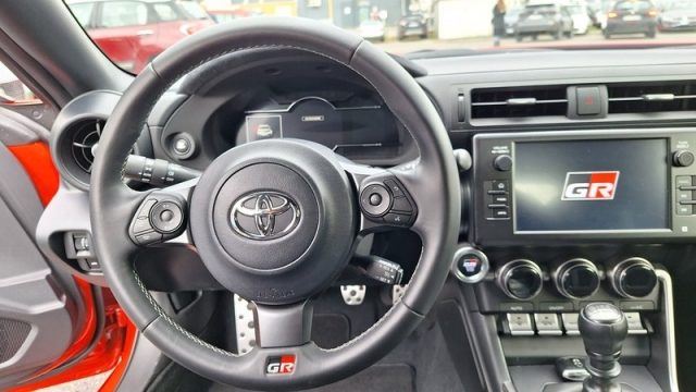 TOYOTA GR86 usata, con Touch screen
