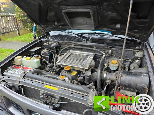 NISSAN Terrano usata 5