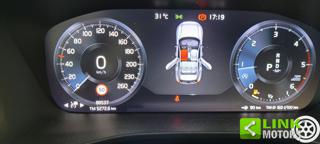 VOLVO XC40 usata 8