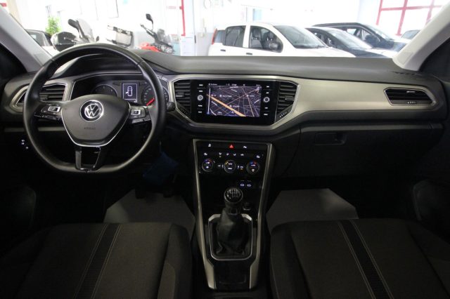 VOLKSWAGEN T-Roc usata, con Controllo automatico clima