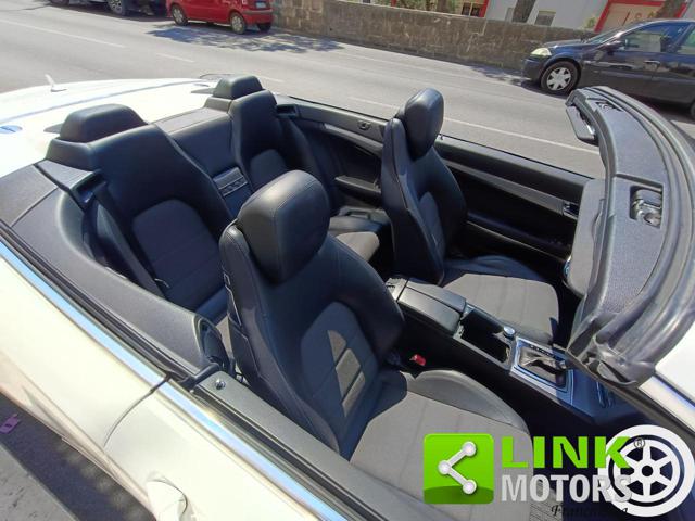 MERCEDES-BENZ E 220 usata 48
