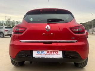 RENAULT Clio usata, con Controllo trazione
