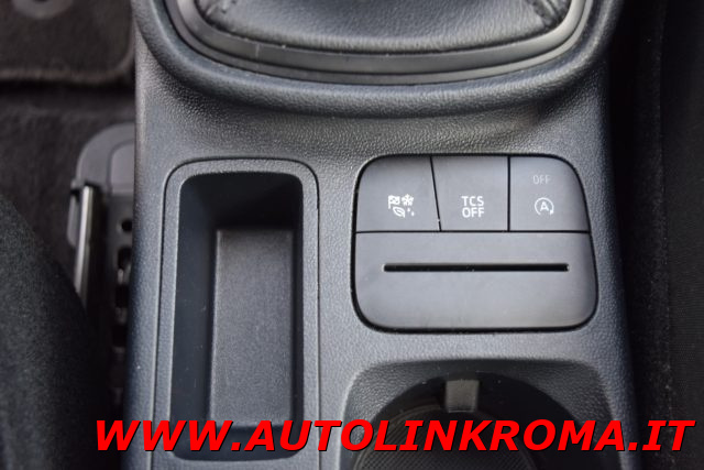 FORD Fiesta usata, con Sedile posteriore sdoppiato