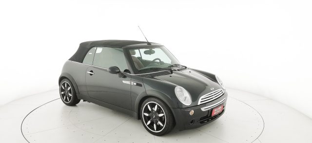 MINI Cabrio usata 26