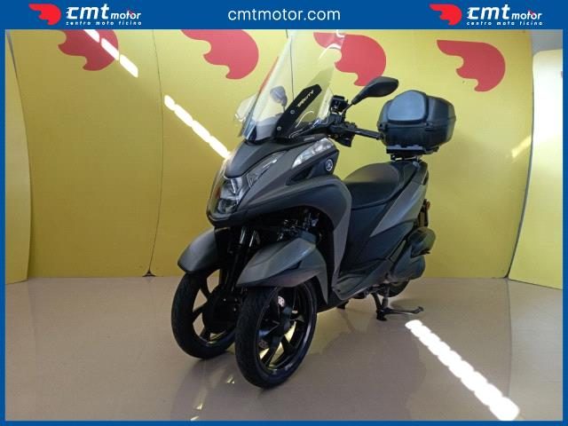 YAMAHA Tricity 155 usata 1