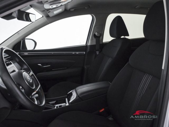HYUNDAI Tucson usata 8