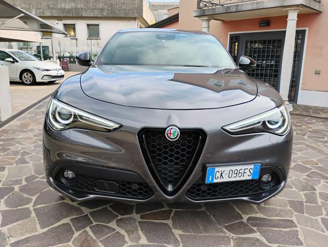 ALFA ROMEO Stelvio usata, con Cerchi in lega