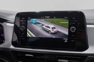 VOLKSWAGEN T-Roc usata, con Sistema di navigazione
