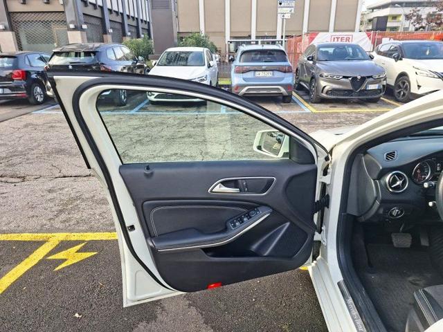 MERCEDES-BENZ A 180 usata, con Monitoraggio pressione pneumatici