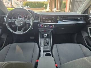 AUDI A1 usata, con Autoradio
