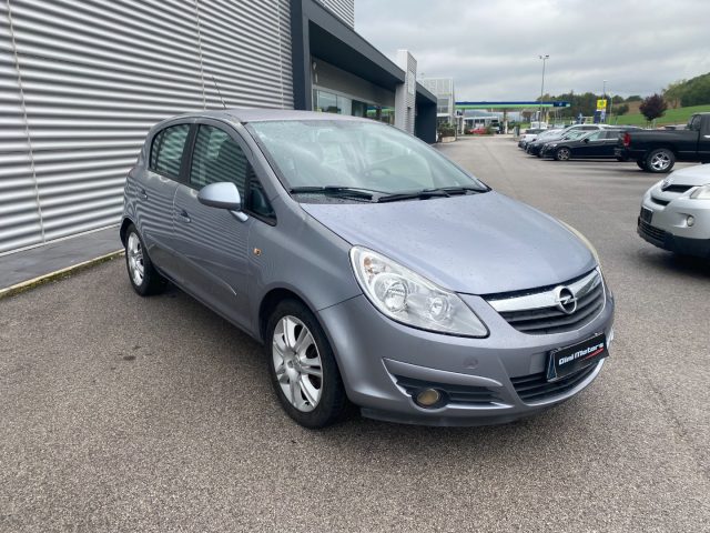 OPEL Corsa usata, con Airbag laterali