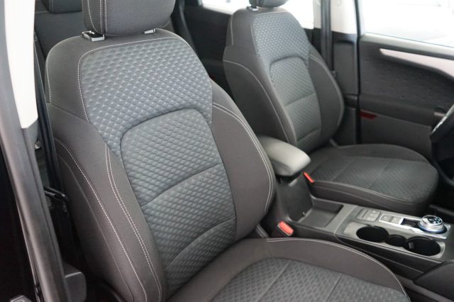 FORD Kuga usata, con Sistema di navigazione