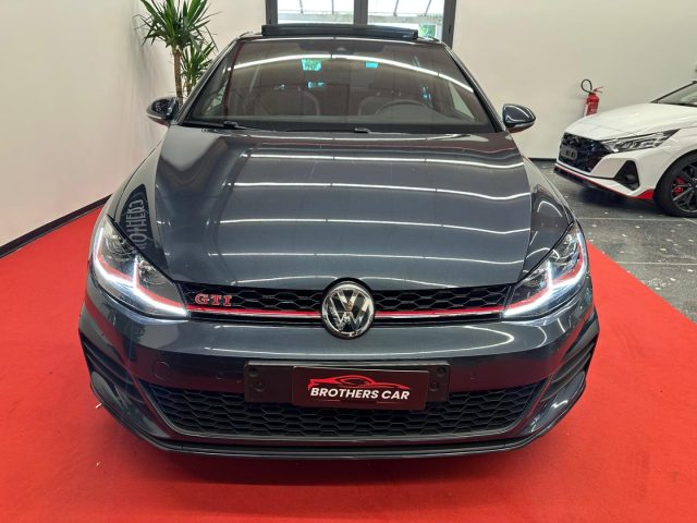VOLKSWAGEN Golf GTI usata, con Airbag