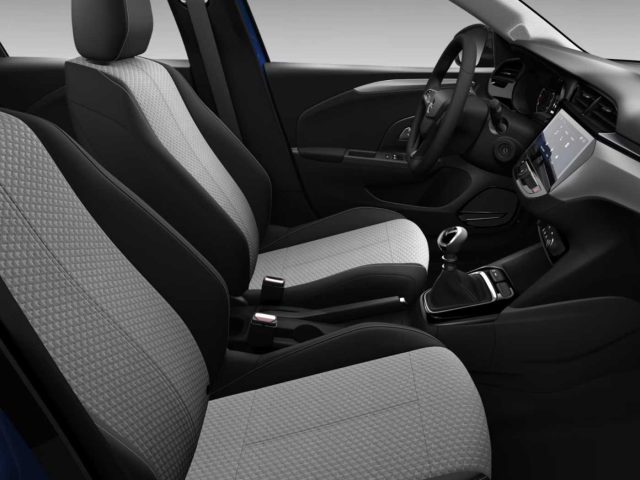 OPEL Corsa usata, con Autoradio