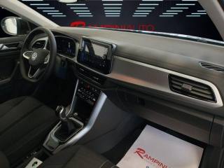VOLKSWAGEN T-Roc usata 18