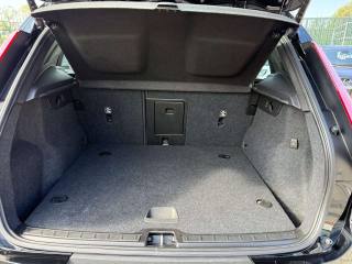 VOLVO XC40 usata, con Autoradio