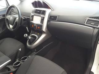 TOYOTA Verso usata, con Controllo trazione