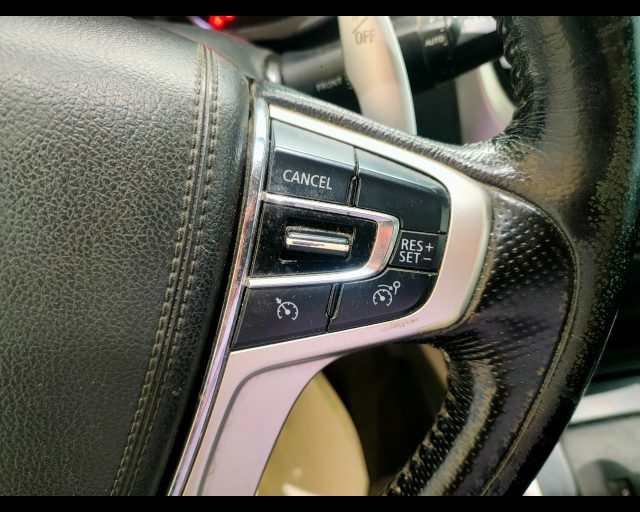 MITSUBISHI L200 usata, con Controllo elettronico della corsia